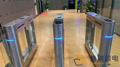 高端寫字樓園區(qū)如何選擇合適的門禁系統(tǒng)？
